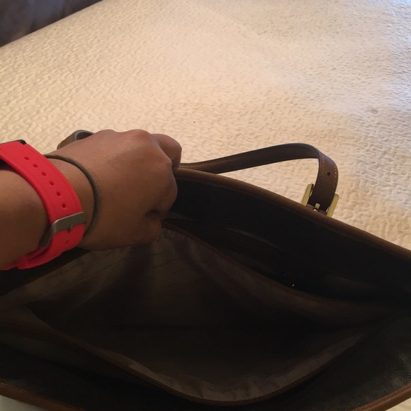 Michael Kors Tote - Picture 4 of 7